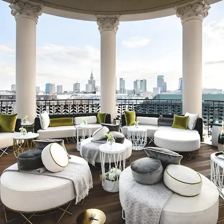 Class Metro Fast Wifi 100 Mbs 70'tv Netflix Hbo Max Disney+ Appletv+ Appartement Warschau