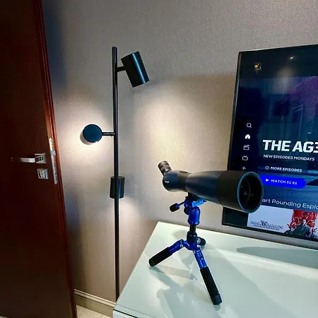 Apartment Class Metro Fast Wifi 100 Mbs 70'tv Netflix Hbo Max Disney+ Appletv+