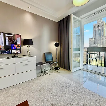 Class Metro Fast Wifi 100 Mbs 70'tv Netflix Hbo Max Disney+ Appletv+ * Warsaw