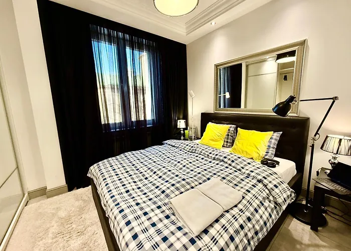 Class Metro Fast Wifi 100 Mbs 70'tv Netflix Hbo Max Disney+ Appletv+ Apartment